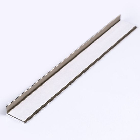 Zelfklevend Trapprofiel 10MM x 24MM Mat Titanium - lengte 1,50 meter - afbeelding 4