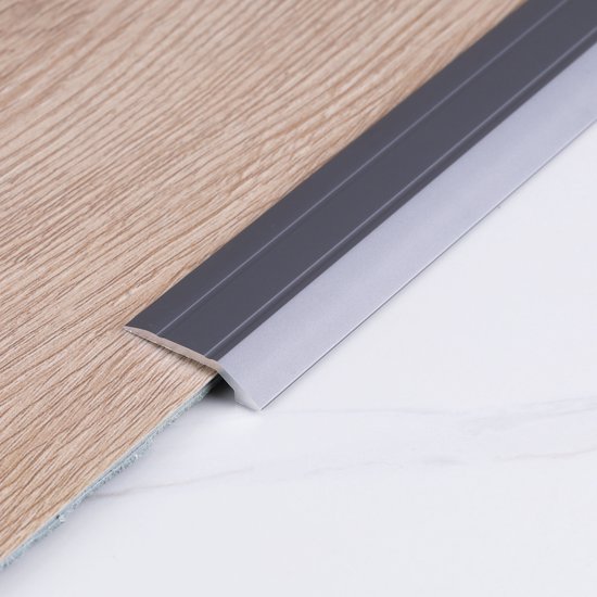 Zelfklevend overgangsprofiel hoogteverschil Gunmetal - lengte 1,50 meter - afbeelding 1