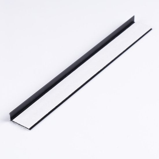 Zelfklevend Trapprofiel 10 MM x 24MM Mat Zwart - lengte 1,50 meter - afbeelding 3