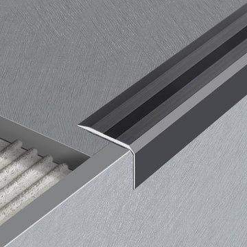 Profielenloods - Zelfklevend Trapprofiel 32MM x 45MM Mat Gun metal - lengte 1,50 meter - afbeelding 1