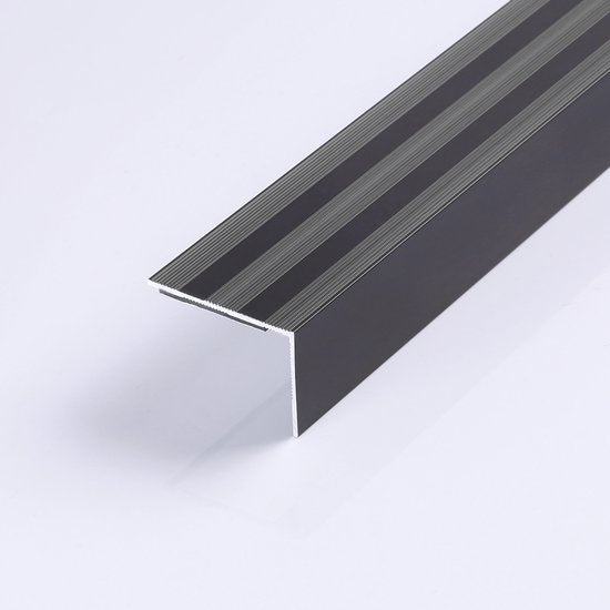 Zelfklevend Trapprofiel 24,5MM x 35MM Mat Antraciet - lengte 1,50 meter - afbeelding 2