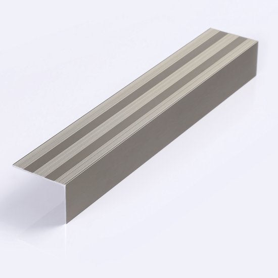 Zelfklevend Trapprofiel 24,5MM x 35MM Mat Titanium - lengte 1,50 meter - afbeelding 3